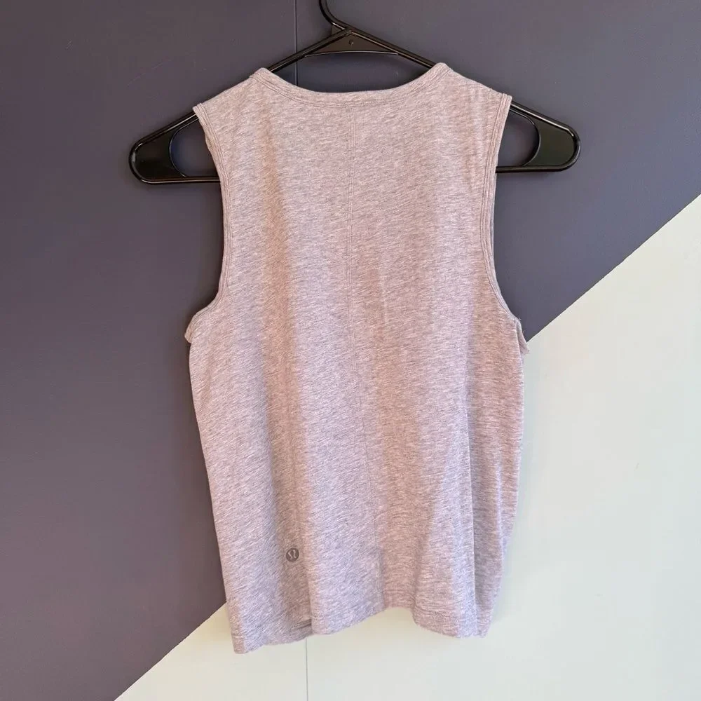 Lululemon Crescent Tank, Heathered Vapor (Gray), Size 2, EUC